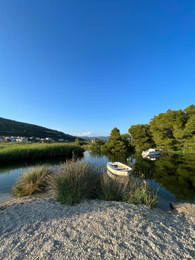 Apartments Zora Trogir Buitenkant foto